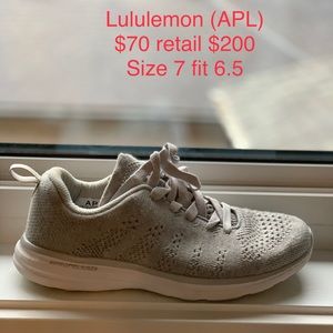 APL lululemon runners size 7